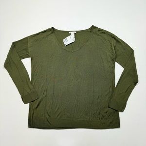 NEW! Women’s H&M Basic Long Sleeve Vneck T-Shirt Size XS W/Tags